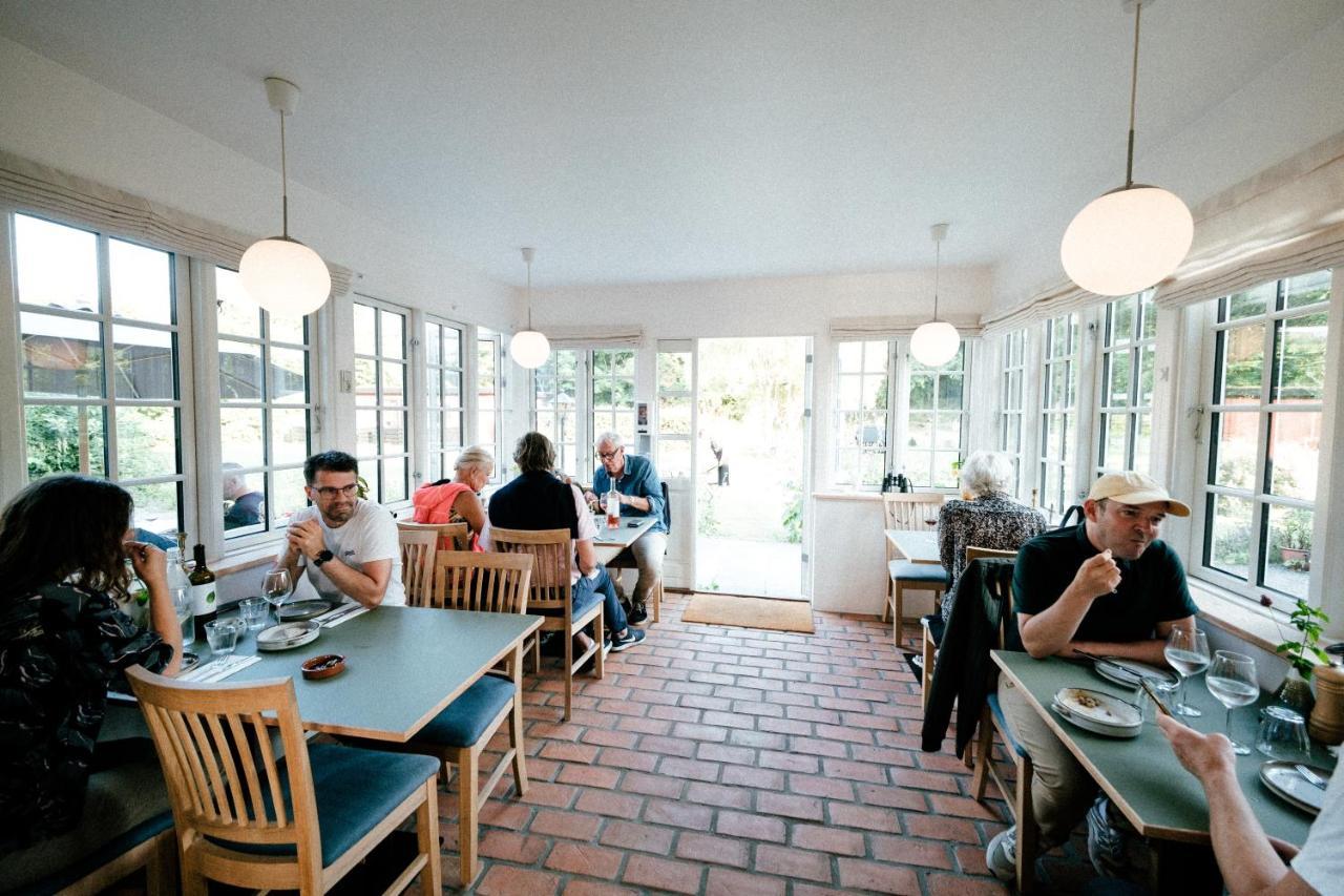 Langebjerg Pension & Spisested Allinge-Sandvig Esterno foto