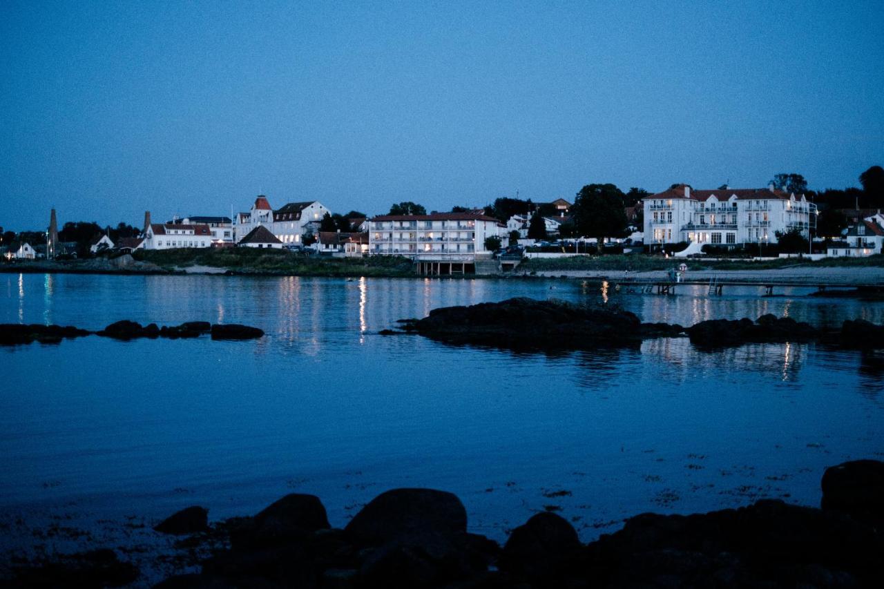 Langebjerg Pension & Spisested Allinge-Sandvig Esterno foto